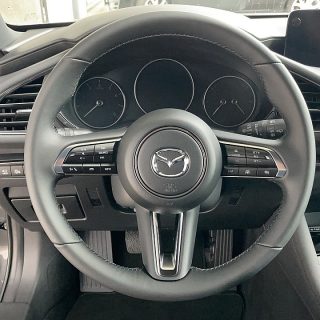 Mazda Mazda3 e-Skyactiv-G122 Exclusive-Line