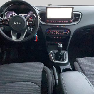 KIA ceed 1,5 TGDI Silber