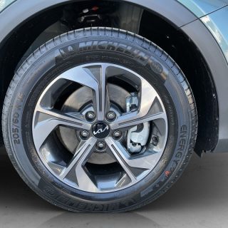 KIA Xceed 1,5 TGDI 48V GPF Silber DCT
