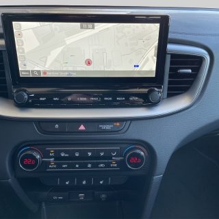 KIA Xceed 1,5 TGDI 48V GPF Silber DCT