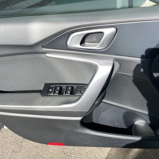 KIA ceed SW 1,0 T-GDI GPF ISG Silber