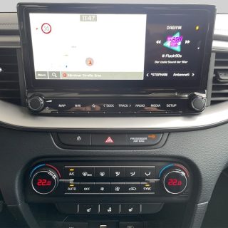 KIA ceed SW 1,5 TGDI Silber