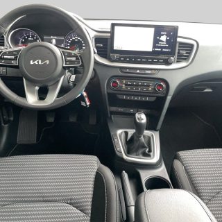 KIA ceed SW 1,5 TGDI Silber