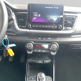 KIA Stonic 1,0 TGDI GPF ISG Silber