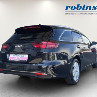 KIA ceed SW 1,5 TGDI Silber 48V DCT