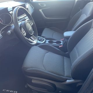 KIA ceed SW 1,5 TGDI Silber 48V DCT