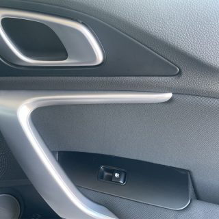 KIA ceed SW 1,5 TGDI Silber 48V DCT