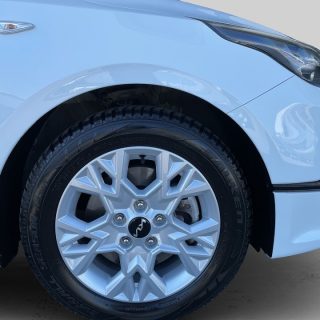 KIA ceed SW 1,5 TGDI Silber 48V DCT