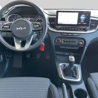KIA ceed 1,5 TGDI Silber
