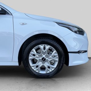 KIA ceed SW 1,5 TGDI Silber 48V DCT