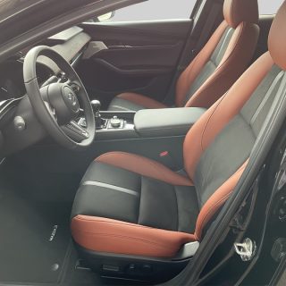 Mazda Mazda3 e-Skyactiv-G140 Nagisa