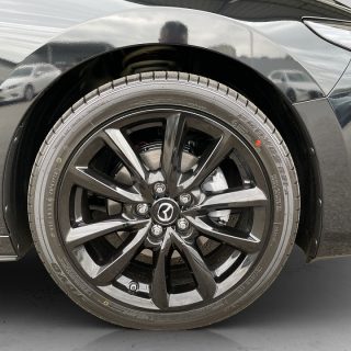 Mazda Mazda3 e-Skyactiv-G140 Nagisa