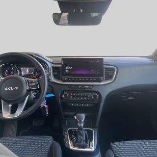 KIA ceed SW 1,5 TGDI Silber 48V DCT