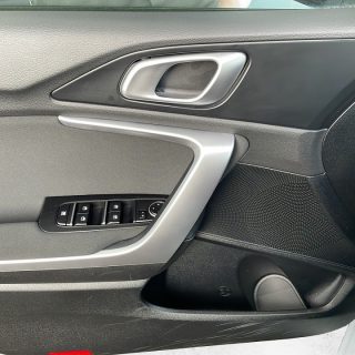 KIA ceed 1,0 T-GDI GPF Silber
