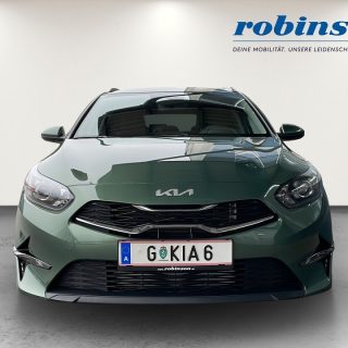 KIA ceed SW 1,5 TGDI Silber 48V DCT