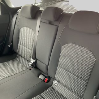 KIA ceed SW 1,5 TGDI Silber 48V DCT