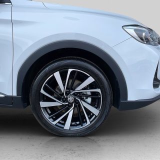 MG ZS 1.5 Hybrid+ Luxury