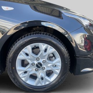 KIA ceed SW 1,5 TGDI Silber 48V DCT