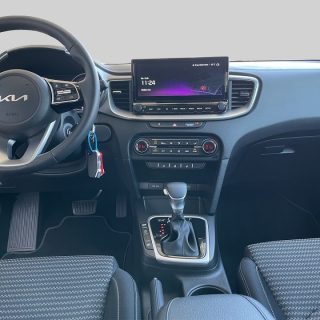 KIA ceed SW 1,5 TGDI Silber 48V DCT