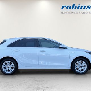 KIA ceed 1,5 TGDI Silber