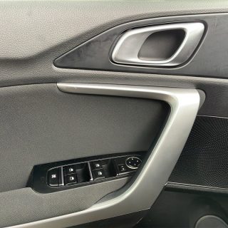 KIA Xceed 1,0 TGDI GPF Silber