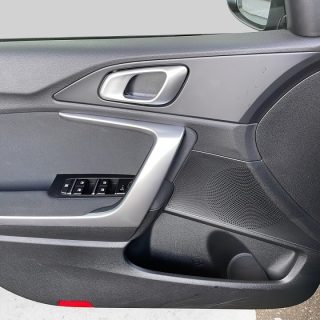 KIA ceed SW 1,0 T-GDI GPF ISG Silber