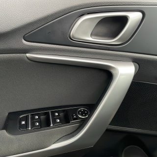 KIA ceed 1,0 T-GDI GPF Silber