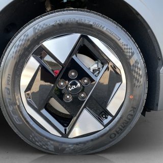 KIA EV3 FWD 81,4kWh Long Range Earth plus