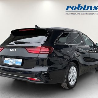 KIA ceed SW 1,5 TGDI Silber