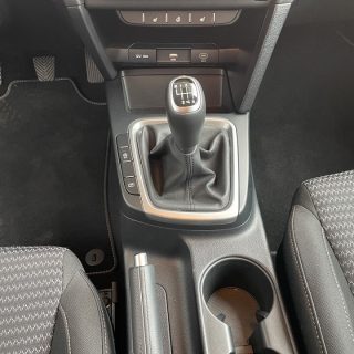 KIA Xceed 1,5 TGDI GPF Silber