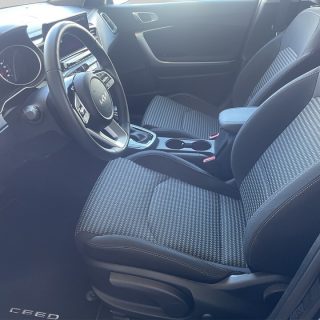 KIA ceed SW 1,5 TGDI Silber 48V DCT