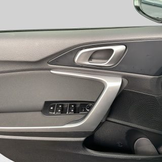 KIA ceed SW 1,0 T-GDI GPF ISG Silber