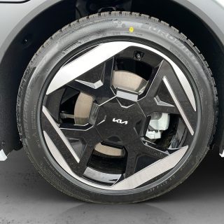 KIA EV4 HB FWD 81,4kWh Earth Plus