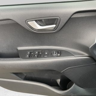 KIA Stonic 1,2 DPI ISG Silber