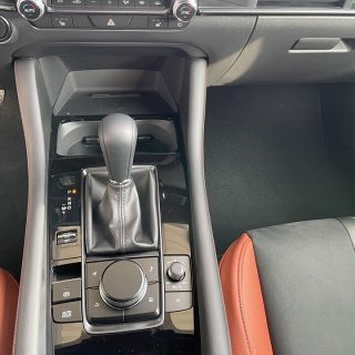 Mazda Mazda3 e-Skyactiv-G140 Nagisa Aut.