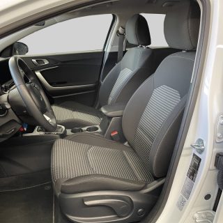 KIA ceed SW 1,5 TGDI Silber