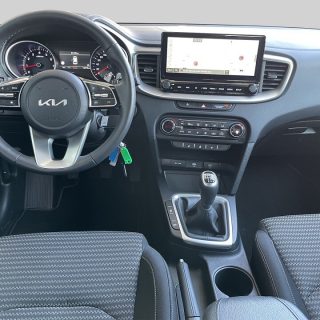 KIA ceed SW 1,5 TGDI Silber