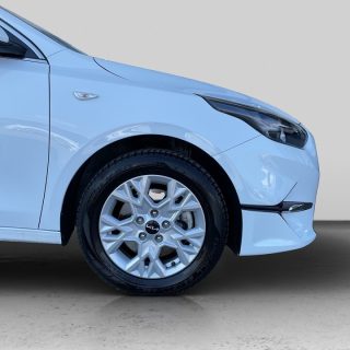 KIA ceed SW 1,5 TGDI Silber