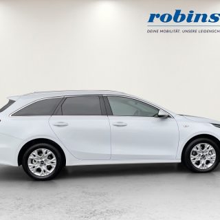 KIA ceed SW 1,5 TGDI Silber 48V DCT