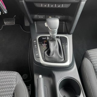 KIA ceed SW 1,5 TGDI Silber 48V DCT