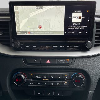 KIA ceed SW 1,5 TGDI Silber 48V DCT