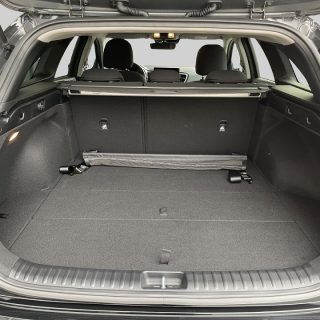 KIA ceed SW 1,5 TGDI Silber 48V DCT