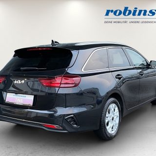 KIA ceed SW 1,5 TGDI Silber 48V DCT