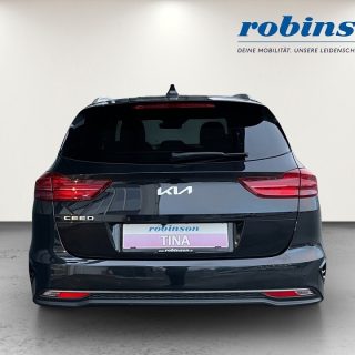 KIA ceed SW 1,5 TGDI Silber 48V DCT