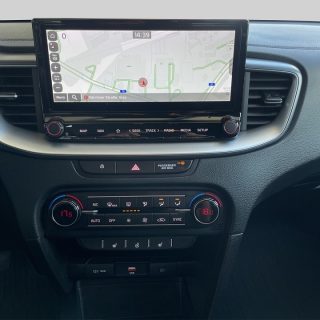 KIA ceed SW 1,5 TGDI Silber