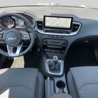 KIA Xceed 1,5 TGDI GPF Silber