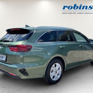 KIA ceed SW 1,5 TGDI Silber 48V DCT