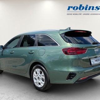 KIA ceed SW 1,5 TGDI Silber 48V DCT