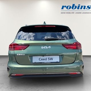 KIA ceed SW 1,5 TGDI Silber 48V DCT