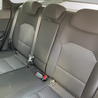 KIA ceed SW 1,5 TGDI Silber 48V DCT